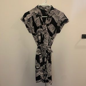 Brand new (no tags) express shirt dress
